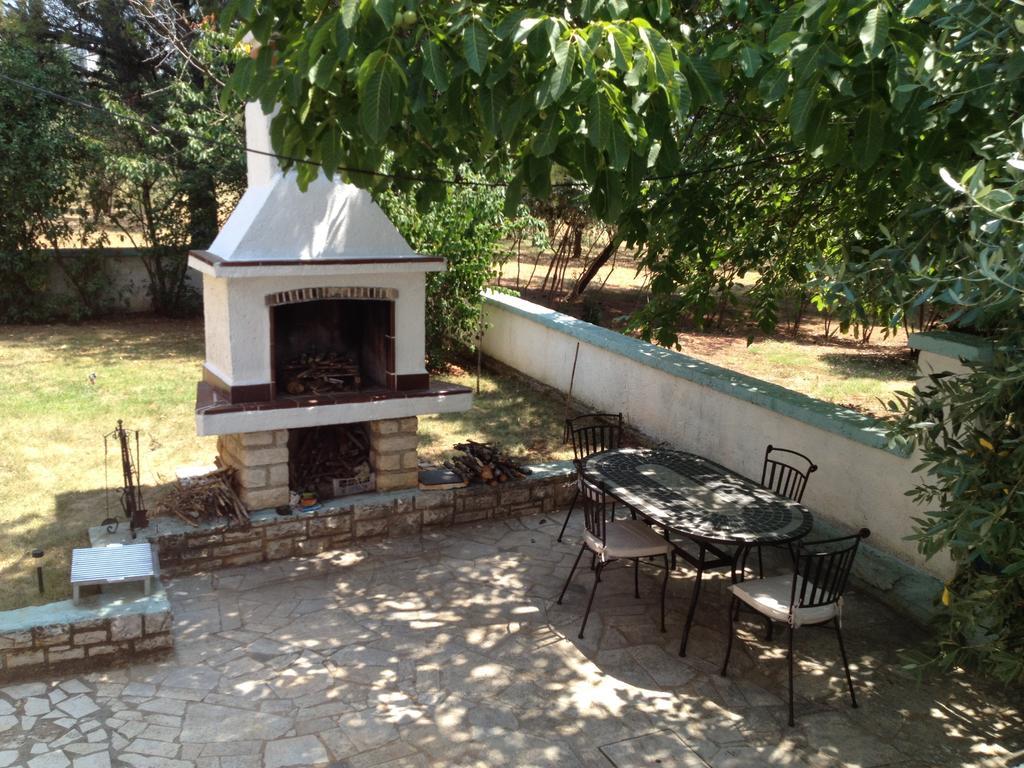 Villa Rosa With Yard And Children'S Playground Tar-Vabriga Quarto foto